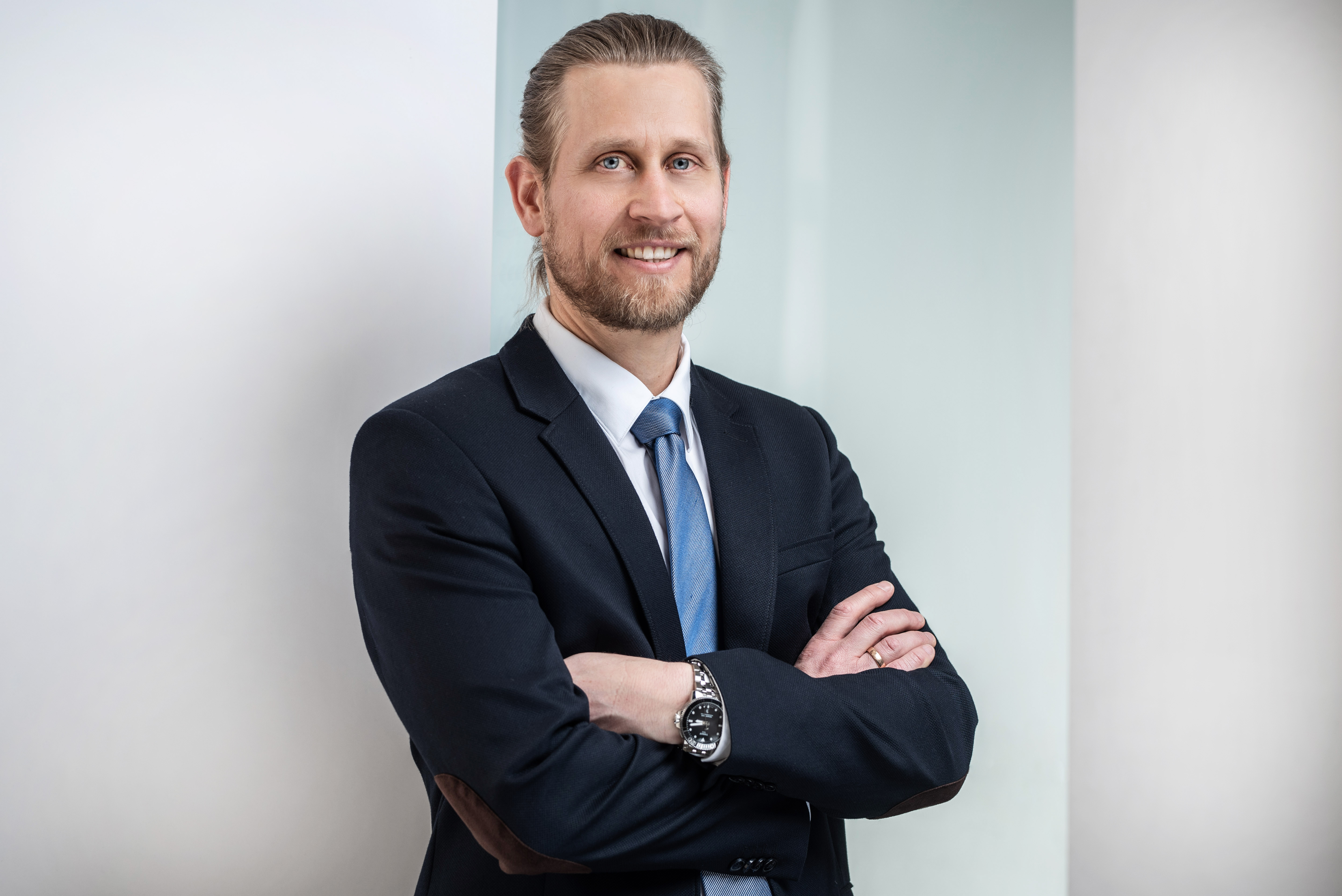 Dennis Raiser, GF esitron-electronic GmbH